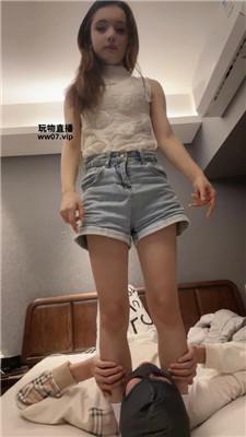 Anna 俄罗斯混血S-白袜蹂躏踩 bf51584 艾彩调教库 第12张
