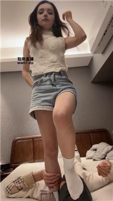 Anna 俄罗斯混血S-白袜蹂躏踩 bf51584 艾彩调教库 第13张