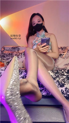 小妮 旗袍丝袜足臀炸    250320-17-HD绳艺资源网