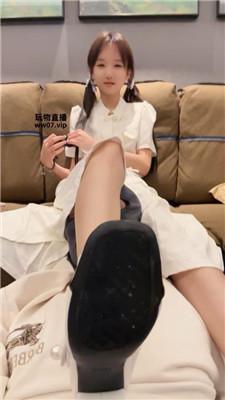 猴歌 腿绞坐脸窒息-皮鞋白袜踩 bf51588 艾彩调教库 第13张