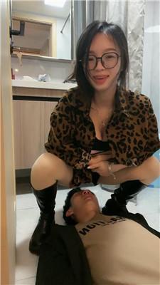 薇薇 家奴阳台下跪伺候 JS250320-8 套路直播库 第11张