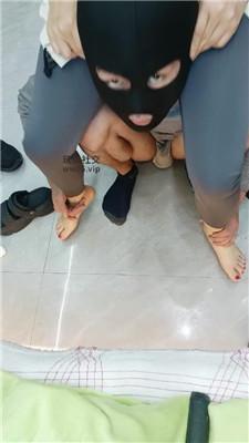 苏苏不苏 裸足踩虐骑马驯化 JS250319-44 套路直播库 第8张