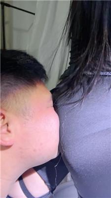 甜音 坐脸窒息-白袜脚踩虐 bf51535 套路直播库 第11张
