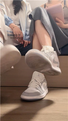 玄葉 双女主白鞋脏棉袜    250319-22-HD绳艺资源网