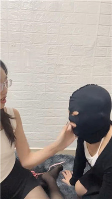 鹿S 鞭打黑丝踩下贱闺蜜奴 JS250320-9 艾彩调教库 第5张