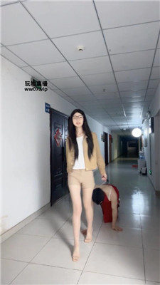 灵芷 户外楼道狗链遛狗  JS250325-36 套路直播库 第3张