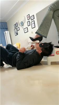 语阳 狗舌清理脏鞋-高跟踩 JS250326-2 套路直播库 第3张