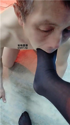 魔鬼天使 踩踏-黑丝脚深喉 bf51708 套路直播库 第8张