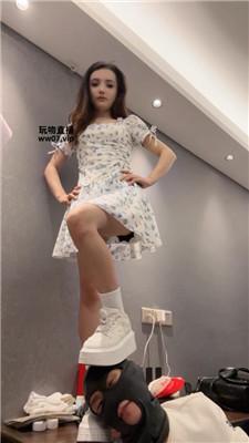 Anna 混血S-小白鞋白袜气味辱-窒息 bf51787 套路直播库 第14张