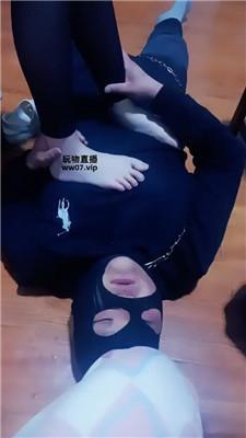 鸿运双女团 多女王-麻将桌脚下羞辱【上】 JS250328-27 艾彩调教库 第6张