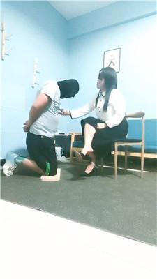 沐颜 高跟酸臭脚丫狂舔-赏赐圣水 JS250328-14 艾彩调教库 第3张