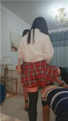 嘉妮 双S-素人姐妹花惩罚继父狗【上】 bf51765 套路直播库 第5张