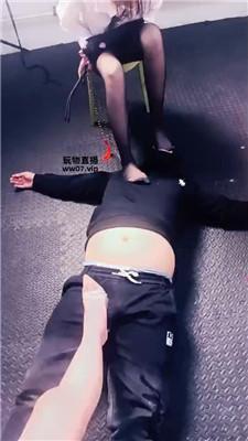 鸿运双女团 双S姐妹花-刑房惩罚猥琐业主 bf51762 套路直播库 第10张