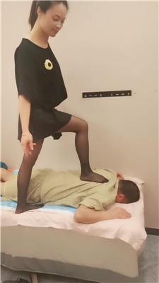 夸梨 花钱让黑丝技师暴揍我【下】【双视角版】 bf51764 套路直播库 第8张