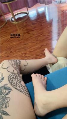 小凤梨 纹身小妹的骚脚奴 JS250327-6 套路直播库 第7张