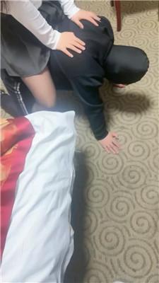 00后情侣主 脏臭原味脚踩虐绿帽奴 JS250327-30 艾彩调教库 第8张