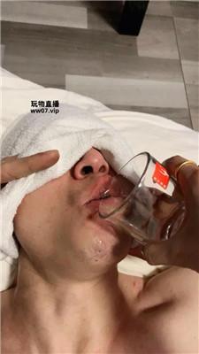 Kaka 虐乳灌圣水-强迫舔脏鞋 bf51773 艾彩调教库 第15张