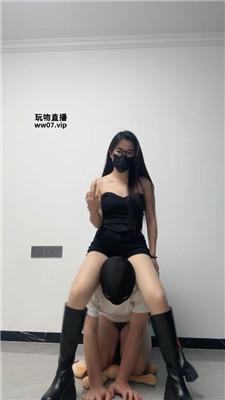 辣辣BB 骑马狗爬-长靴全体重踩踏 bf51833 套路直播库 第10张