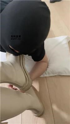 林兮 舔脏长靴-sp-虐乳坐脸窒息 JS250329-23 套路直播库 第3张