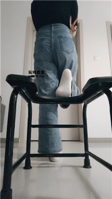 喵喵 吃屁瑜伽裤    250327-7 套路直播库 第4张