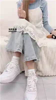 女神mio 白空军拍手灯    250327-12-HD绳艺资源网