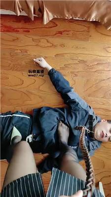 诗恩大大 骑马狗爬-全体重踩踏 JS250328-34 套路直播库 第4张