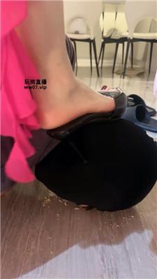 黛樱的bitch 高跟黑丝踩踏喂食-涂鸦羞辱 JS250328-36 艾彩调教库 第5张