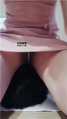 米小糖 滴蜡-白袜脚踩虐 JS250331-44 套路直播库 第3张
