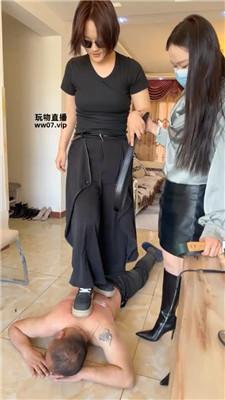 斯羽情侣主 双S-舔不干净脏鞋就狠抽【双视角版】 bf51898 套路直播库 第13张