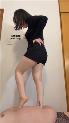 佳佳 白袜脚全体重踩踏 bf51864 艾彩调教库 第15张