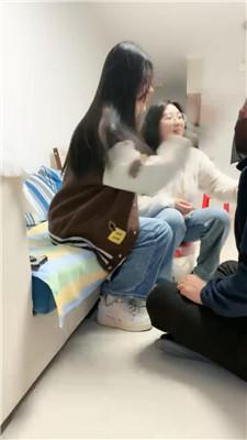 锅盖导演 双S-学生小妹暴揍班主任【上】 bf51852-HD绳艺资源网