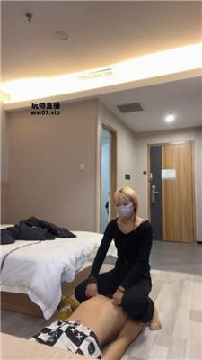 泡泡 精神小妹-下跪舔闻脏鞋白棉袜 JS250330-38 艾彩调教库 第11张