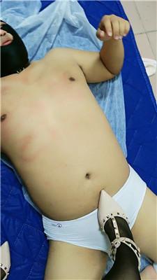 佳丽 踩踏-舔铆钉高跟黑丝 JS250330-46 艾彩调教库 第5张