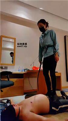 苏大大 高跟长靴踩-重度鞭打 JS250330-36 艾彩调教库 第14张