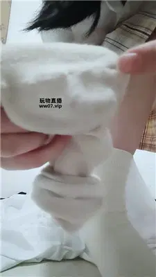杪杪 裸足白袜炸    250413-10 套路直播库 第9张