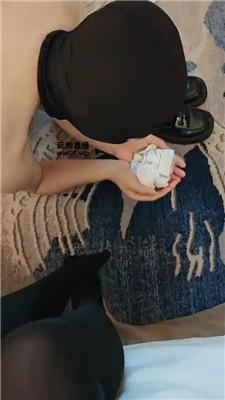 喵喵 皮鞋过膝袜脚下喂食奴才 bf52365 套路直播库 第5张