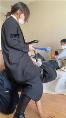 女生也能很暴力 情侣主-脏鞋虐绿帽贱奴 JS250414-8 套路直播库 第10张