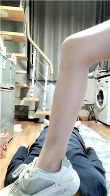 林清雅 喂圣水口水-运动鞋跳踩 bf52357 套路直播库 第8张
