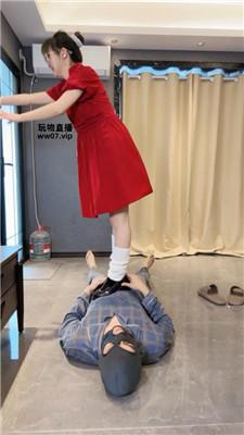 素人抽水机 胯下犬化-红裙女神原味鞋袜虐 bf52337 艾彩调教库 第16张