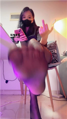 小妮 黑丝美臀诱惑羞辱    250411-29 套路直播库 第3张