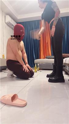 十二岁 近距离喂口水吃烟灰-鞋抽耳光 bf52286 套路直播库 第5张
