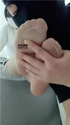 梵高 花钱做技师的脚奴 JS250412-12 艾彩调教库 第9张