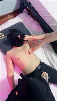 米妮老师 双S-姐妹花蹂躏狗继父 JS250411-9 艾彩调教库 第13张