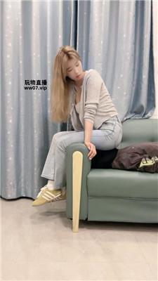 猴歌 素人S-脏鞋白袜踩虐-转胯狗爬 bf52217 艾彩调教库 第10张