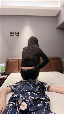 素人抽水机 长靴白袜踩-坐脸胯下辱 JS250411-13 艾彩调教库 第15张