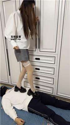 艾斯 脏鞋白丝踩踏 bf52166 艾彩调教库 第2张