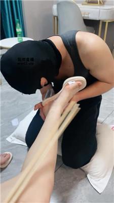 小凤梨 双S-纹身小妹的脚下奴【双视角版】 JS250409-8 艾彩调教库 第15张