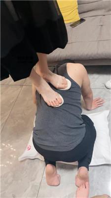 小凤梨 双S-纹身小妹的脚下奴【双视角版】 JS250409-8 艾彩调教库 第13张