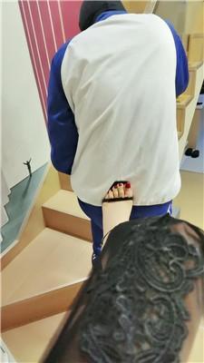 皮皮 御姐老师欺负小奶狗 JS250409-14 艾彩调教库 第5张