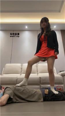 猴歌 皮鞋白袜踩-坐脸窒息 bf52155 艾彩调教库 第7张